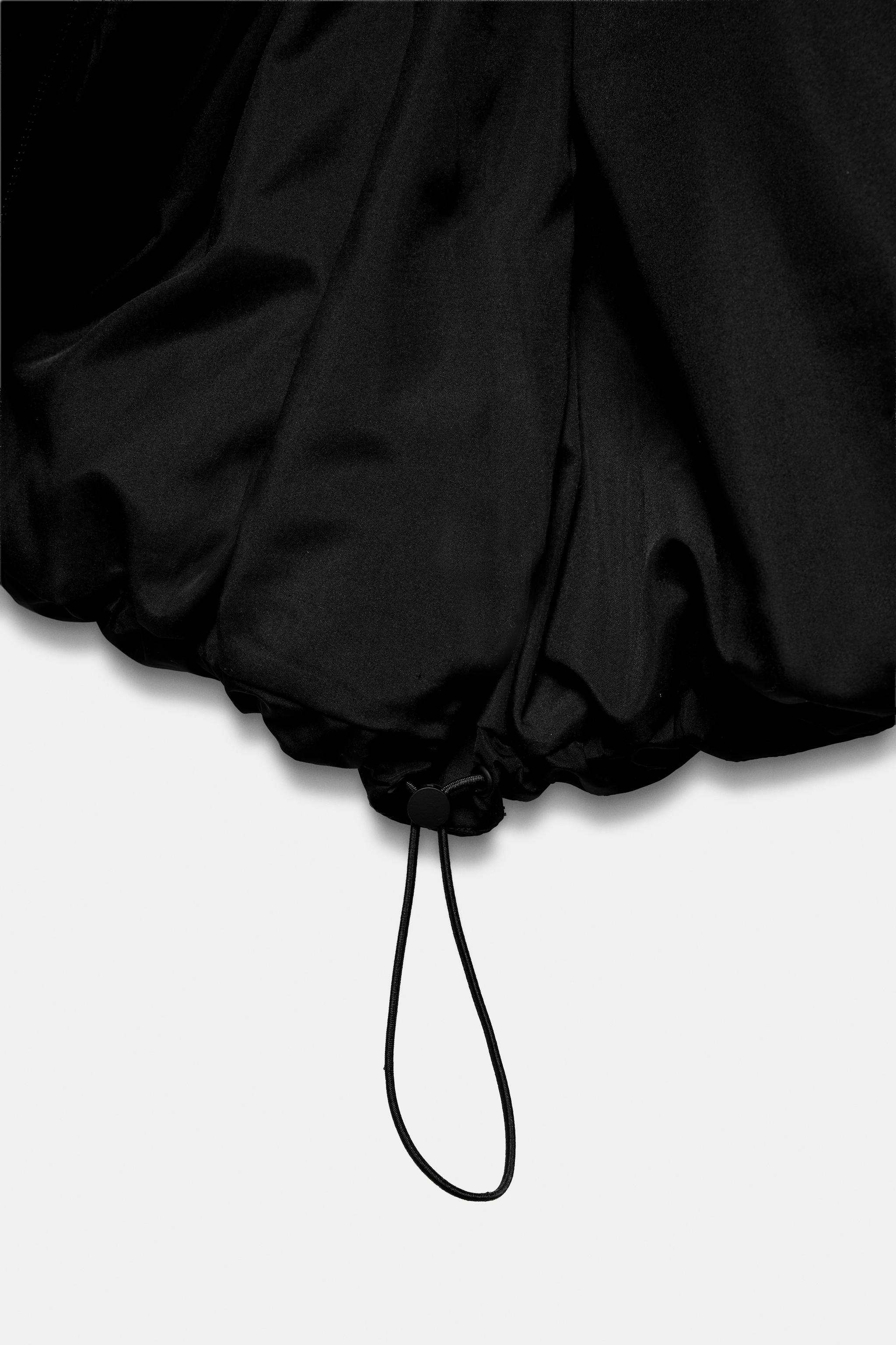 SHORT WATER REPELLENT WINDPROOF HOODIE ANORAK